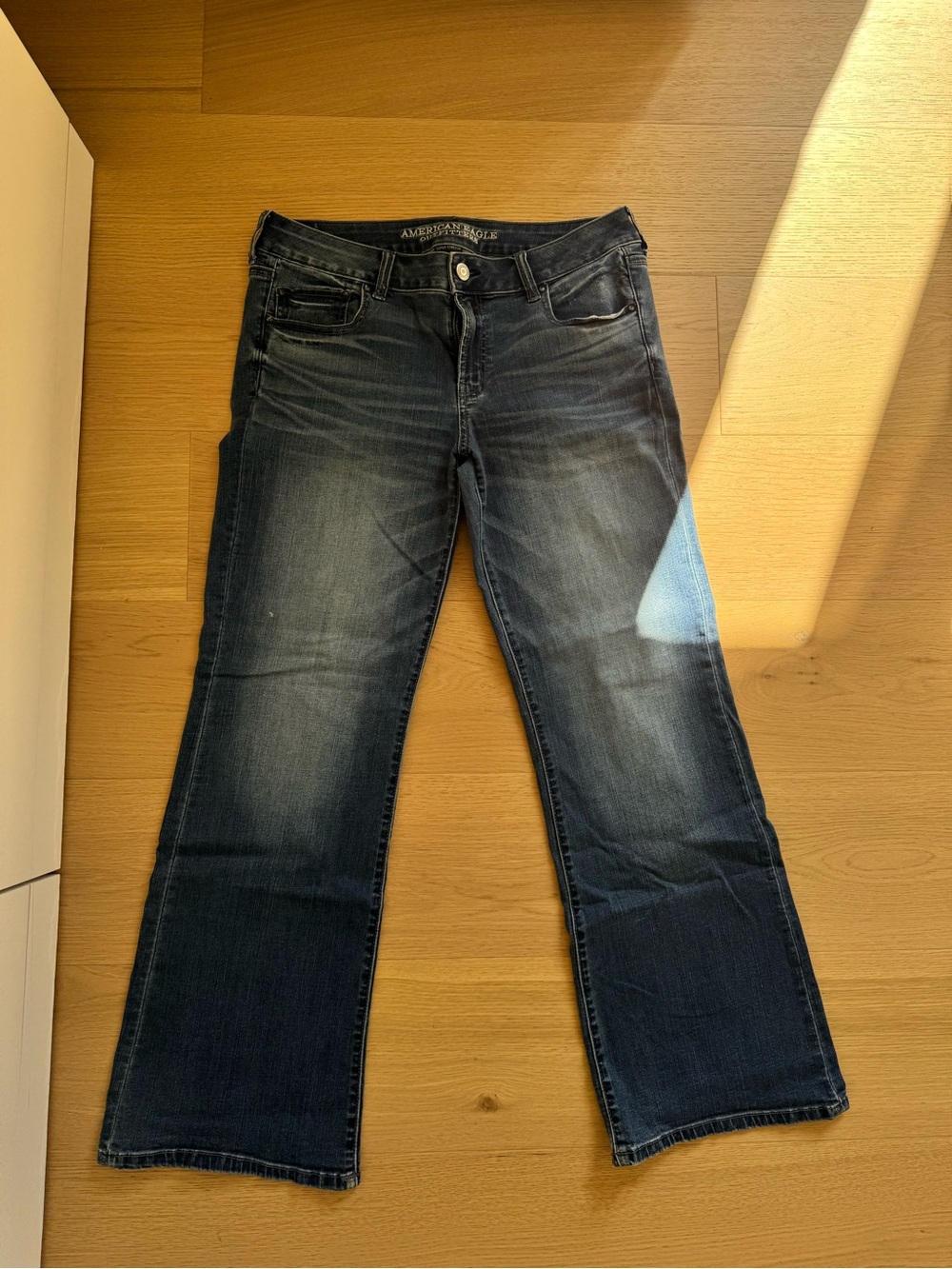 American Eagle Outfitters Women's Dark Blue Flare Jeans